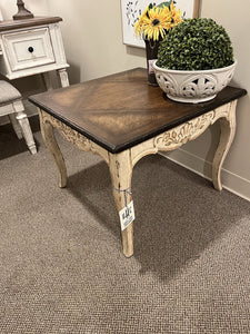 26"Sq x 20" Rustic End table