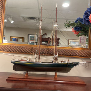 33" L x 6" x 26" H IMPERFECT Bluejacket Smuggler Gloucester Schooner