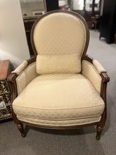 Load image into Gallery viewer, 40&quot;H x 30&quot;W x 22&quot;D ETHAN ALLEN &quot;Suzette&quot; Accent Chair
