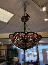Load image into Gallery viewer, 22&quot; x 42&quot; Tiffany Style Light Pendant
