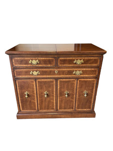 36"W x 31.5"H x 18"D Henredon Georgian Mahogany Flip Top Rolling Buffet Server