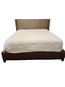 82" L x 54" H Wesley Allen (City Mattress)King Tufted Upholstered Nail Head Trim Headboard Bed