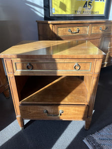 24"L x 26"H x 18"D Kindel Grand Rapids Nightstand