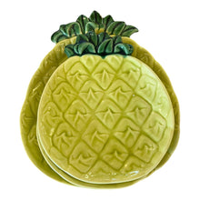 Load image into Gallery viewer, Set of 4 Pineapple Plates/ Platter
