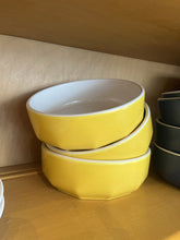 Load image into Gallery viewer, Vera Mikasa Yellow Crocus 8 Cereal Bowls, 1 Serving Bowl, &amp; 2 Crescent Dishes
