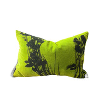 Load image into Gallery viewer, 18&quot; x 12&quot; TMcollection Bamboo Leaf Green Pillow
