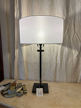 Load image into Gallery viewer, 29.5" RH Juneau Table Lamp

