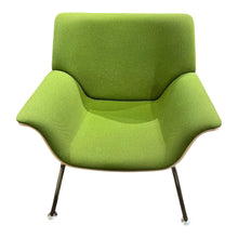 Load image into Gallery viewer, 33&quot;W x 31&quot;D x 30&#39;H Herman Miller Swoop Lounge Chair in Green
