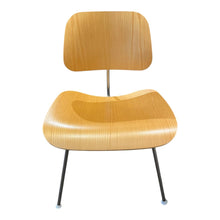 Load image into Gallery viewer, 30&quot;H x 20&quot;W x 20&quot;D Eames Molded Plywood Dining Chair
