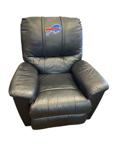 36" W x 39" H Buffalo Bills/ Buffalo Sabres Black Recliner (Imperfect)