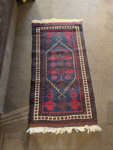 Load image into Gallery viewer, 4&#39; x 2&#39; Turkish Hand double knotted Rug

