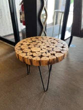 Load image into Gallery viewer, 22&quot;Dia x 20&quot;H Round Wood Table w/ Metal Legs
