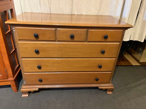 45"W x 36"H x 21"D KLING Old Orchard Maple Dresser w/ 6 Drawers