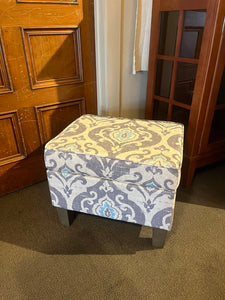 21.5"W x 17.5"D x 17.5'H Storage Ottoman in Suri Blue