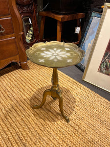 22"H x 15"Dia Gold Italian Stye End Table