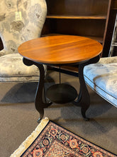Load image into Gallery viewer, 27&quot;H x 24&quot;Dia ETHAN ALLEN Round Table w/ Black Legs

