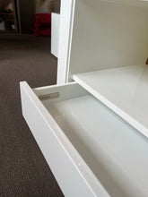 Load image into Gallery viewer, 24&quot; x 15&quot; x 24&quot; H Serena &amp; Lilly White Night Stand ( 2 Available)
