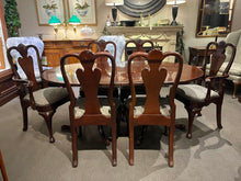 Load image into Gallery viewer, 69&quot;L x 44&quot;D x 29&quot;H Kittinger Dining Table w/ 6 Chairs &amp; 3 15&quot; Leaves &amp; Pads
