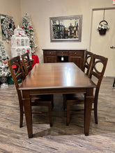 Load image into Gallery viewer, 59&quot; L x 35.5&quot; W Bassett Dining Table, 12&quot; Leaf w/ 4 Chairs
