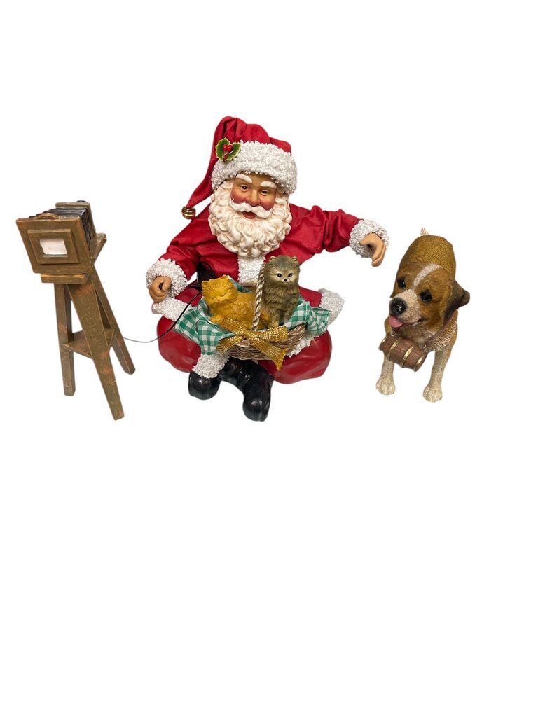 Clothtique Santa Picture Perfect Christmas w/ Box