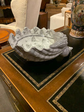 Load image into Gallery viewer, 14" "Grecian" Shell Bowl
