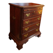 Load image into Gallery viewer, 26" x 16.5" x 31.5" Kincaid 4 Drawer Night Stand (Imperfect)
