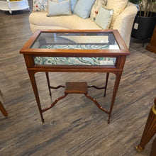 Load image into Gallery viewer, 26" x 16" x 29" H Edwardian Antique Display Table w/ Hand Made Custom Fabric Lining
