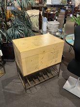 Load image into Gallery viewer, 23"H x 20"W x 12"D Pier 1 Floral Distressed Box w/ Stand
