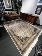 Load image into Gallery viewer, 8'2" x 10'2" Hand Knotted Cream Turkish Silk Rug

