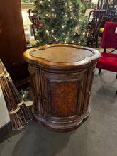 Load image into Gallery viewer, 28"L x 23"D x 30"H Hooker Tobacco Leaf Drum Table
