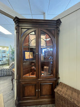 Load image into Gallery viewer, 88.75&quot; Hx W 51.25 &quot; x D 26.75&quot; ETHAN ALLEN Newport Collection Mahogany Lighted Corner Cabinet
